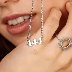 Angel Number Necklace Silber - 111