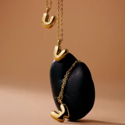Bubble Letter Necklace Silber - A