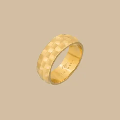 Chequer Ring Gold