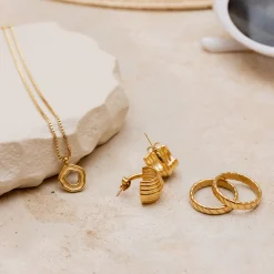 Coastal Charm Necklace Gold
