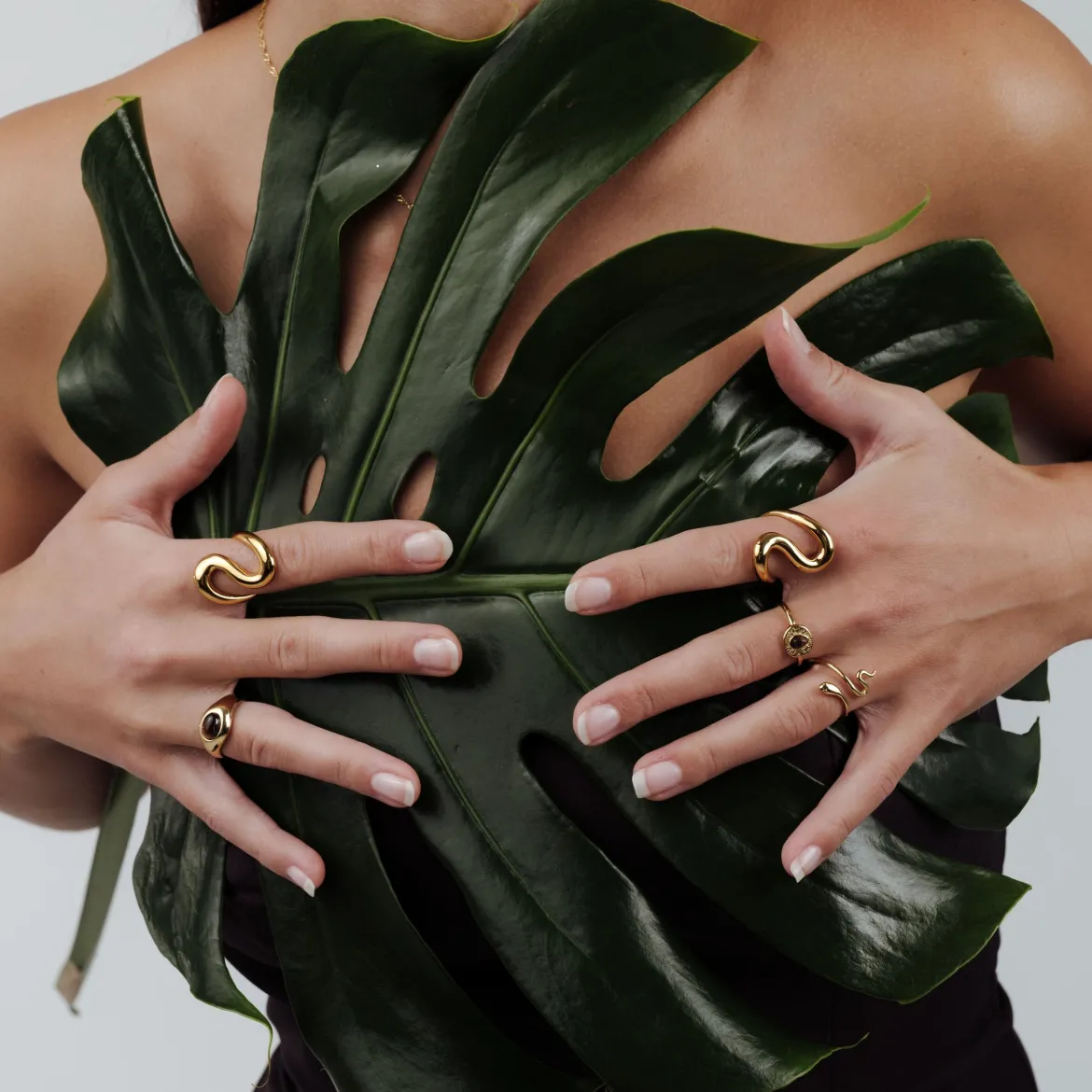 Coiled Ring Gold