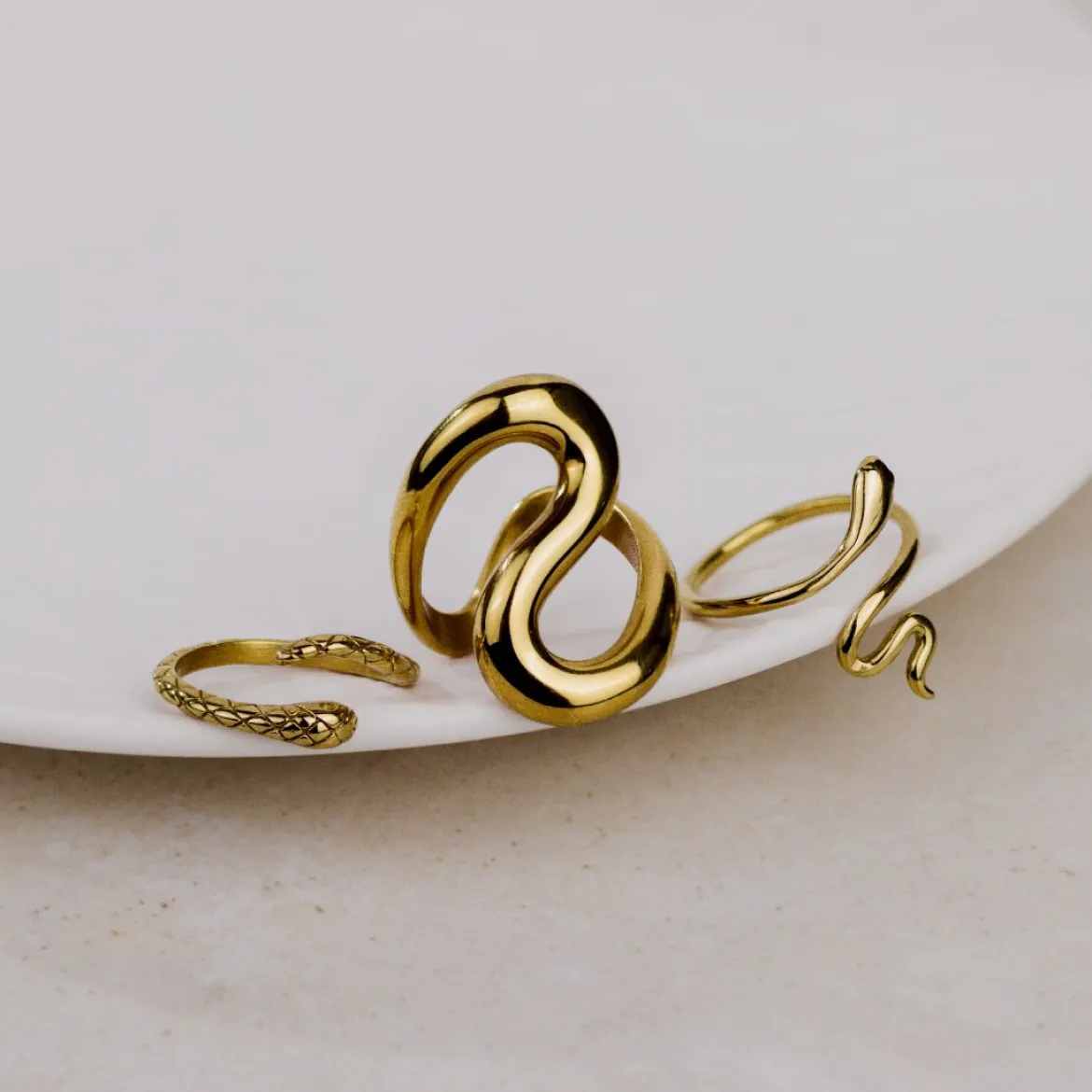 Coiled Ring Gold