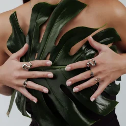 Coiled Ring Silber