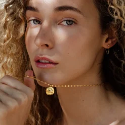 Crab Chaser Necklace Gold