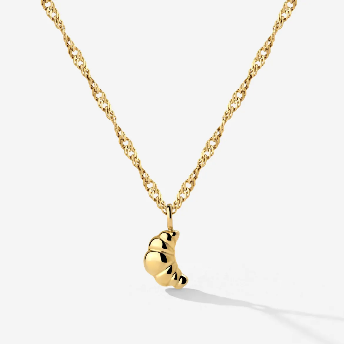 Croissant Necklace Gold