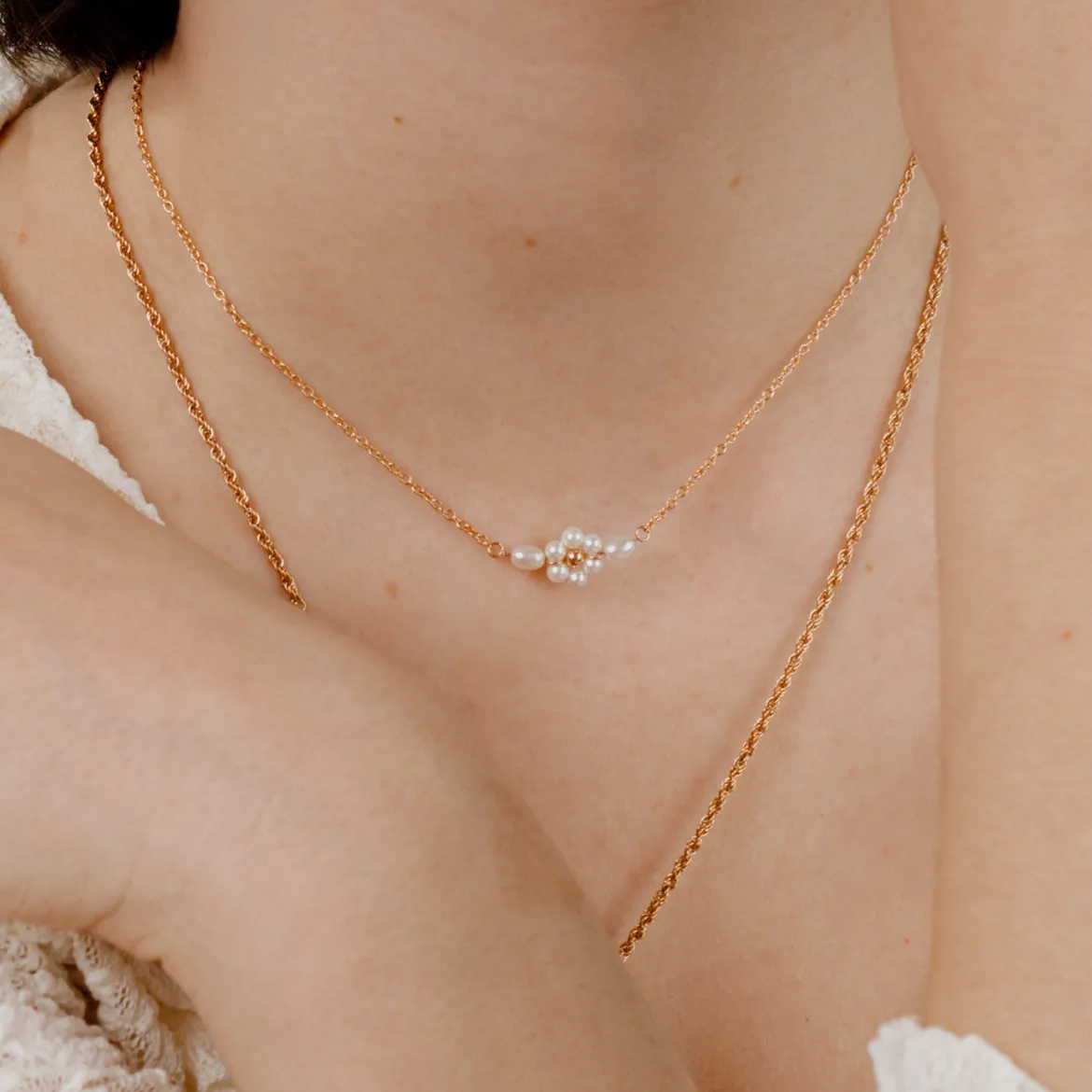 Daisy Choker Roségold