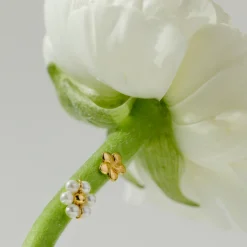 Daisy Studs Gold