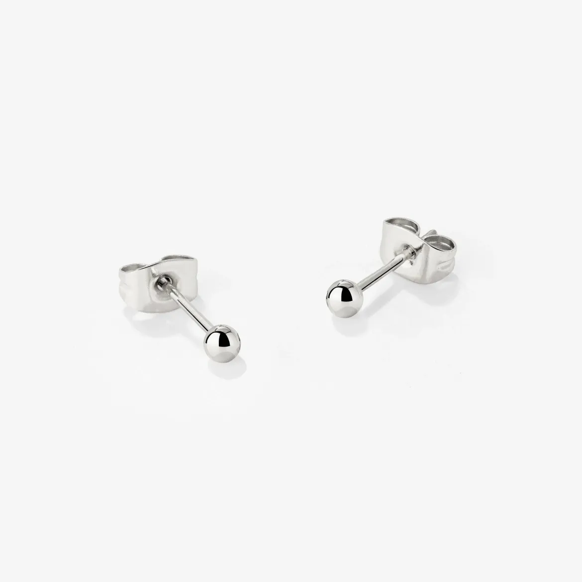 Delicate Bead Studs Silber