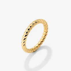 Endless Twist Ring Gold