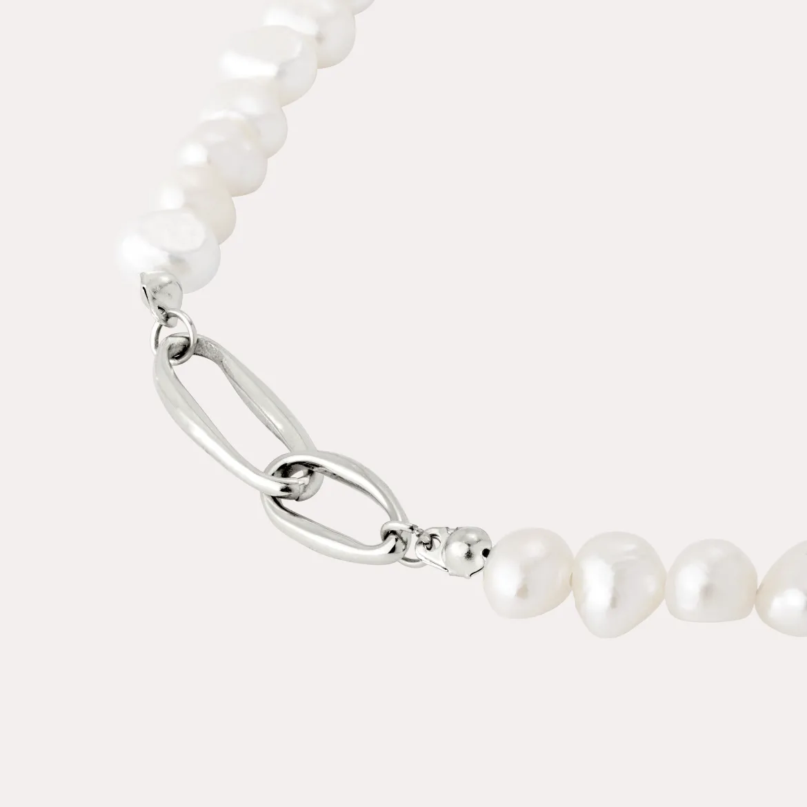 Fluidity Pearl Necklace Silber
