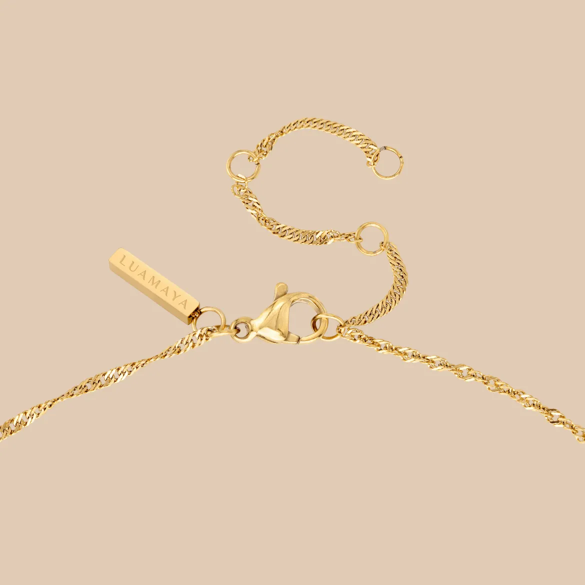 Future is female Necklace Gold