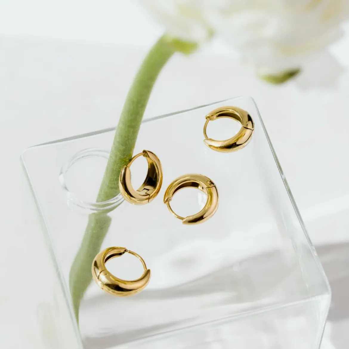 Gilded Curve Hoops Silber