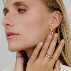 Graceful Curves Hoop Studs Roségold