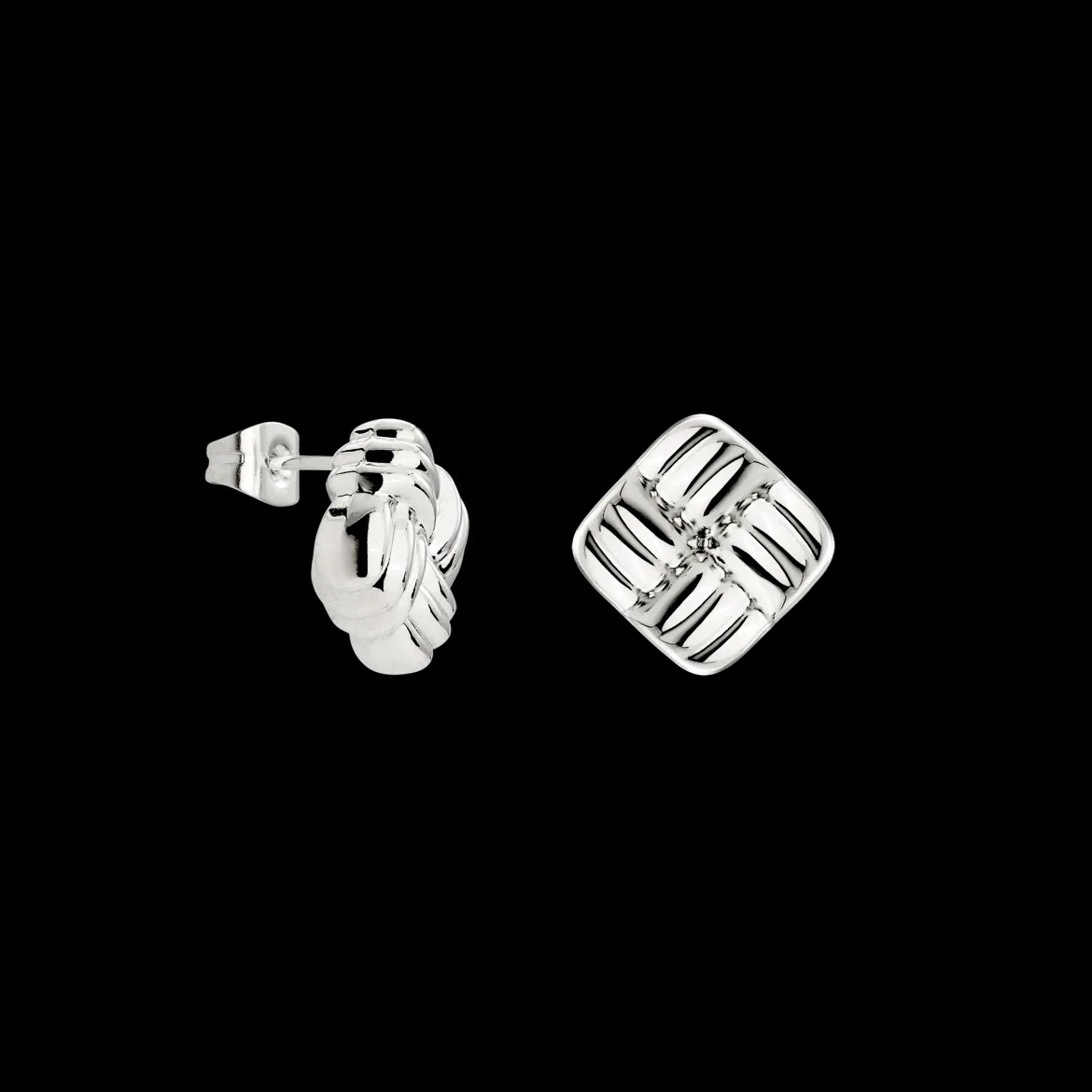 Granny Button Studs Small Silber