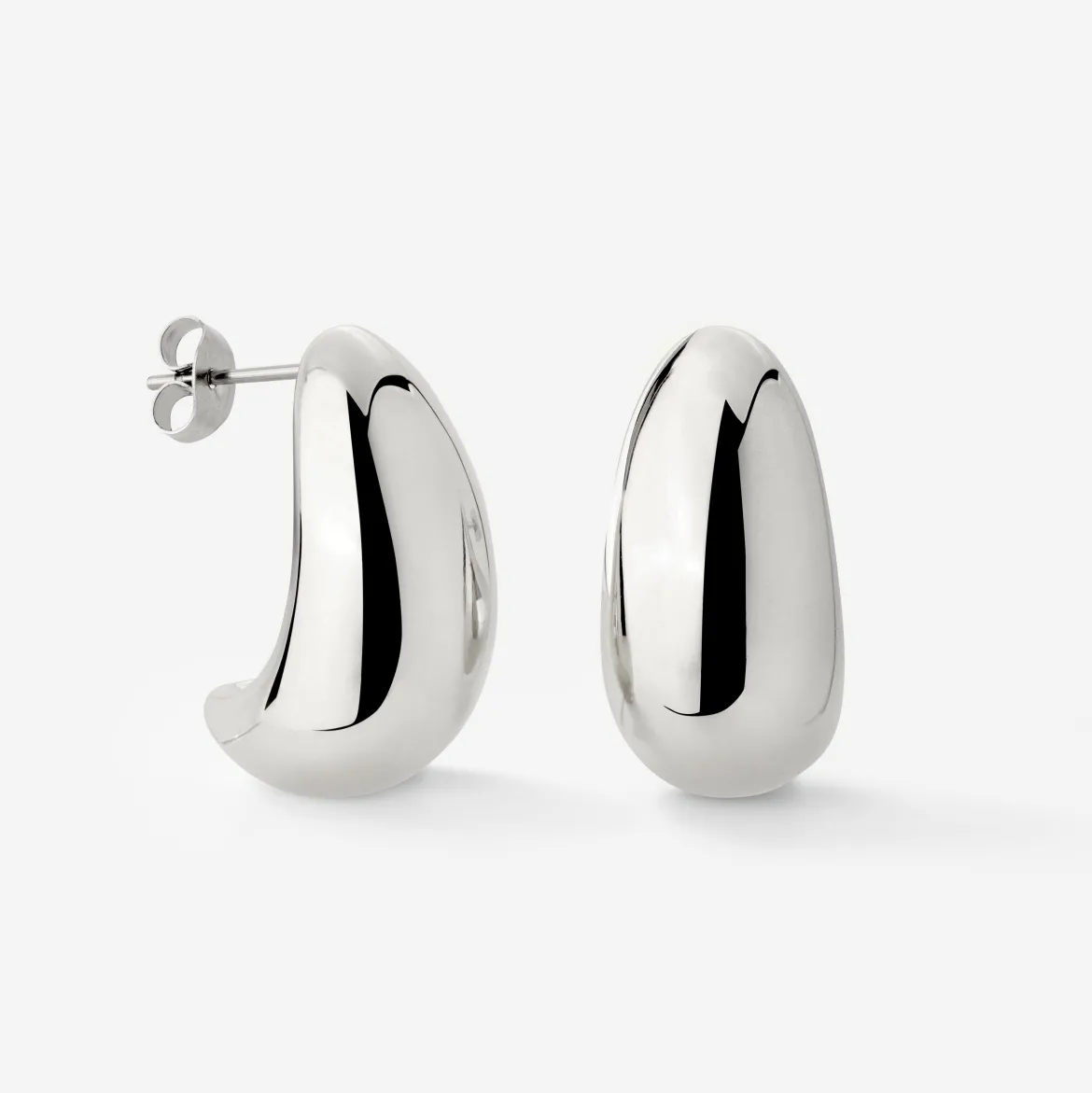 Huggie Studs Silber
