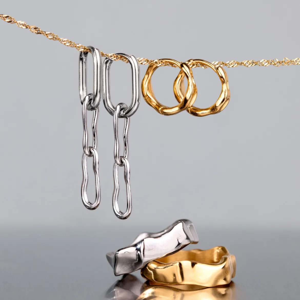 Liquid Shape Hoopies Silber