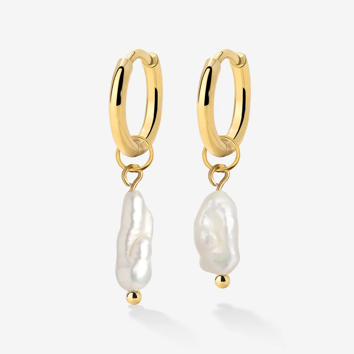Lisas Power Pearl Hoop Set Gold