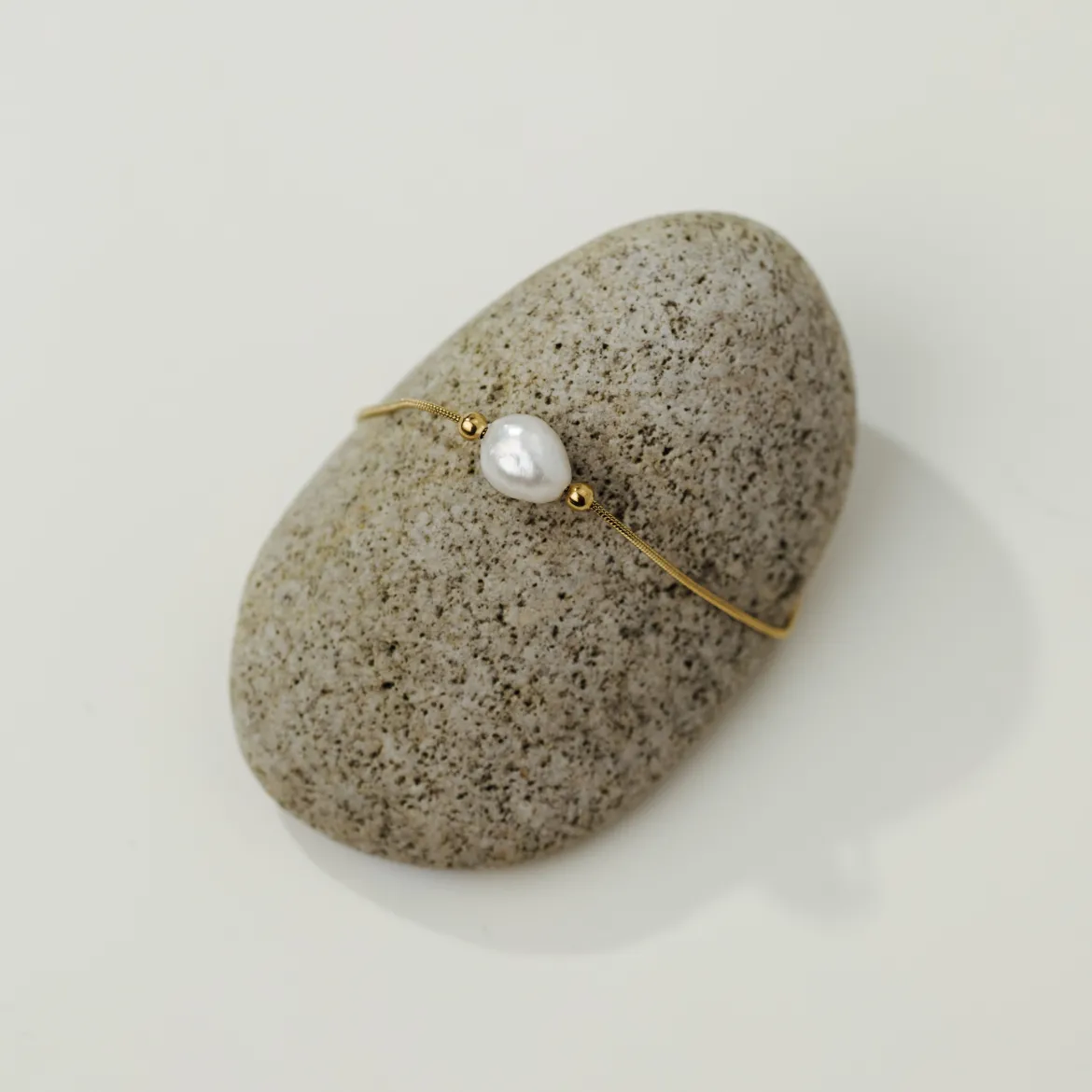 Minimalist Pearl Bracelet Silber
