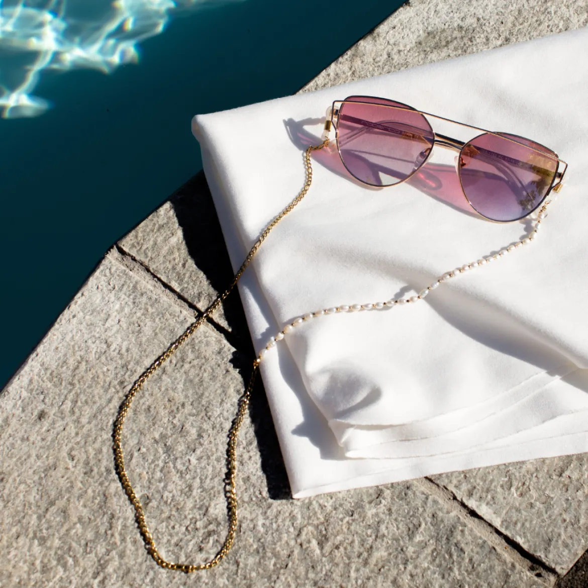 Pearly Sunglasses Chain Silber