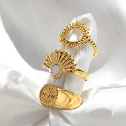 Power Krissi Signet Ring Gold