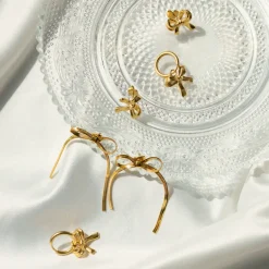 Pretty Ribbon Studs Silber