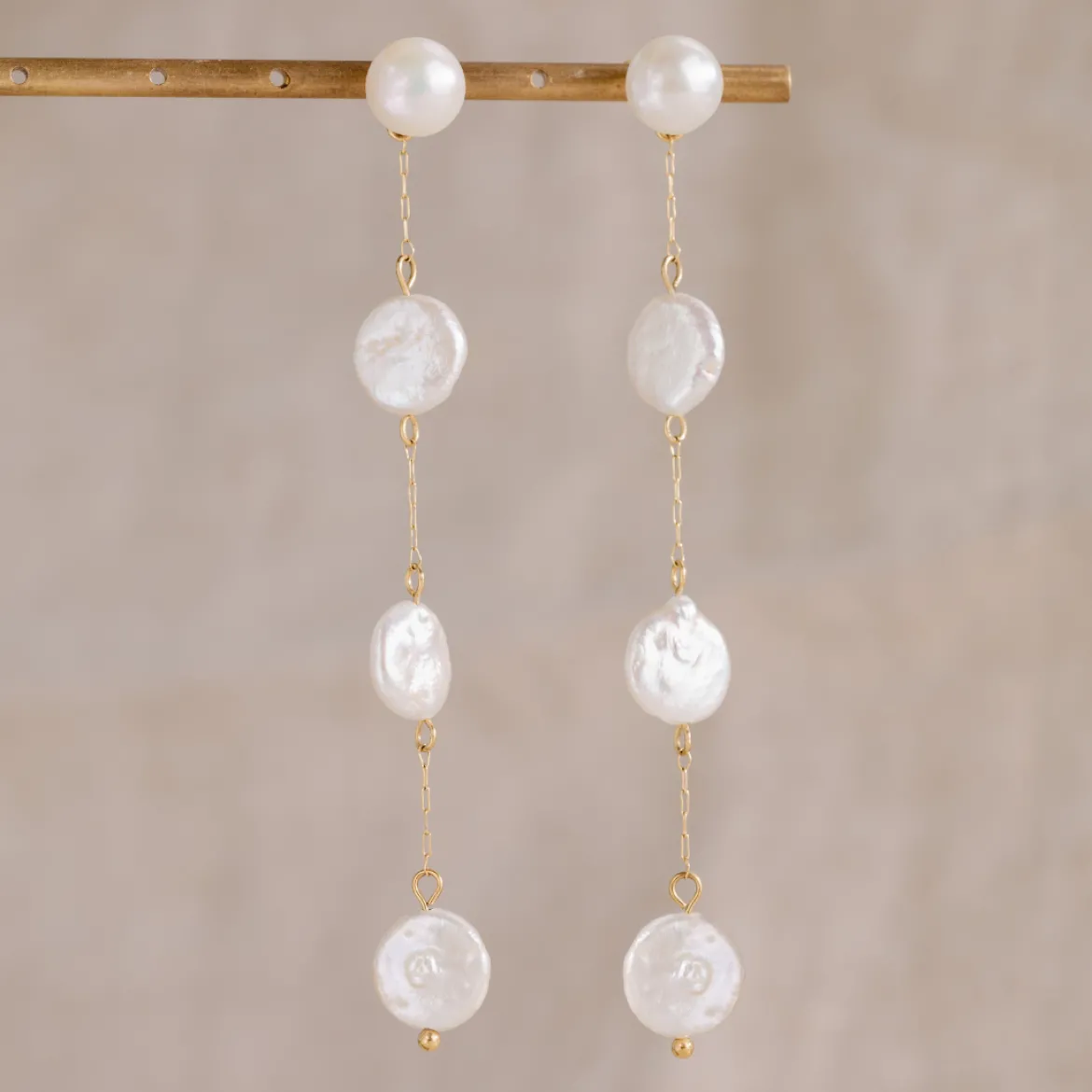 Pure Love Pearl Earrings Gold