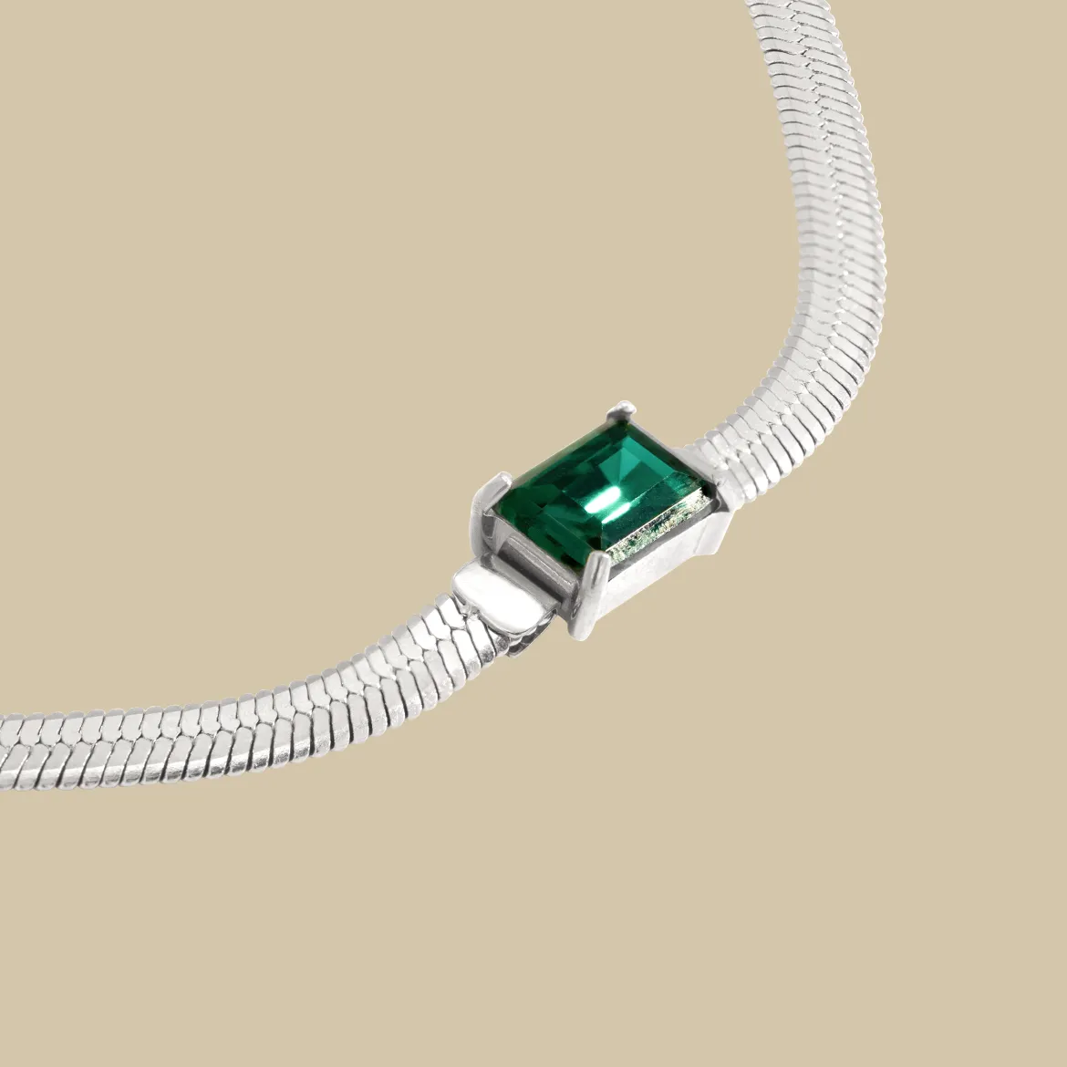 Radiant Emerald Necklace Silber
