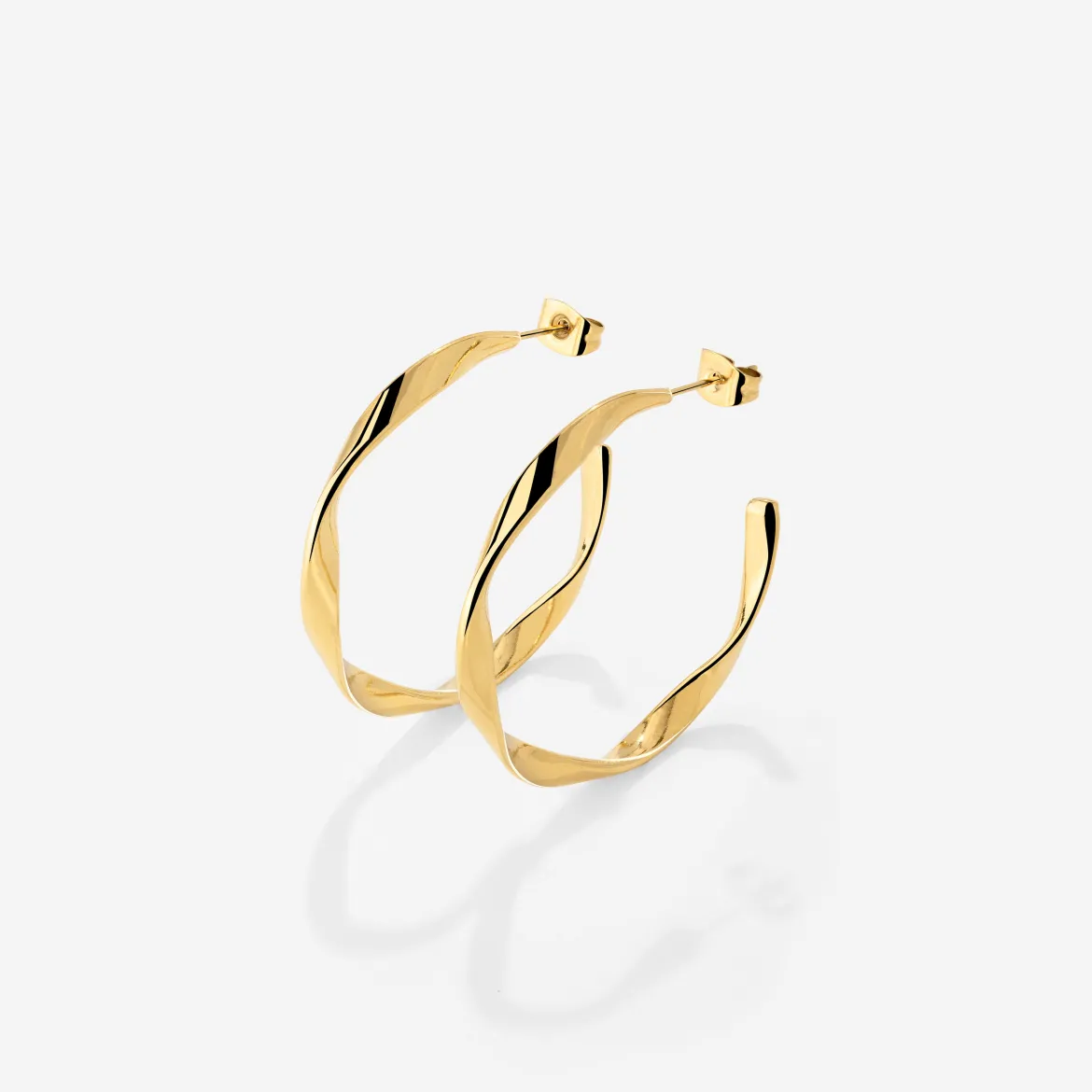 Sahira Hoop Studs Medium Gold