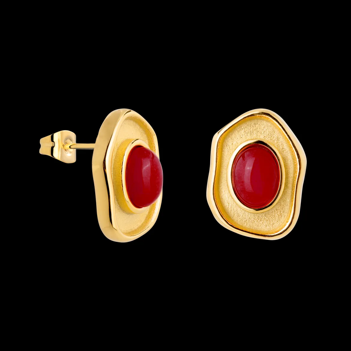Scarlet Treasure Studs Gold