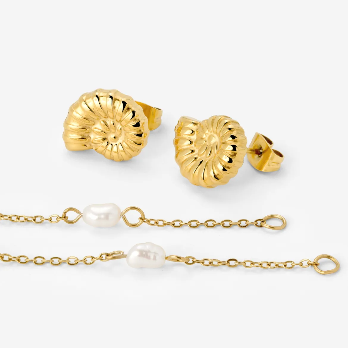 Siren's Spell Pearl Drop Earrings Gold