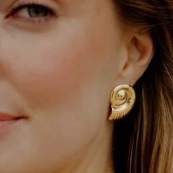 Siren's Spell Studs Gold
