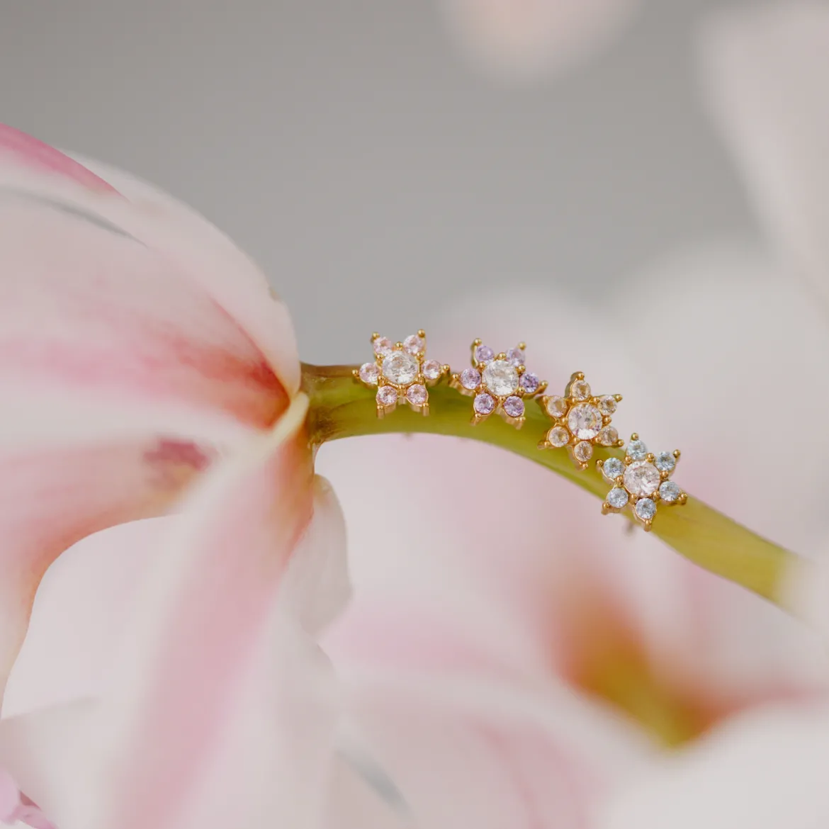Sparkling Pink Petal Studs Gold