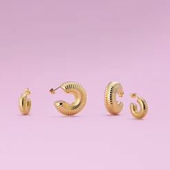 Spiral of Love Hoop Studs Small Silber