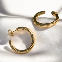 Squeeze it Medium Hoop Studs Silber