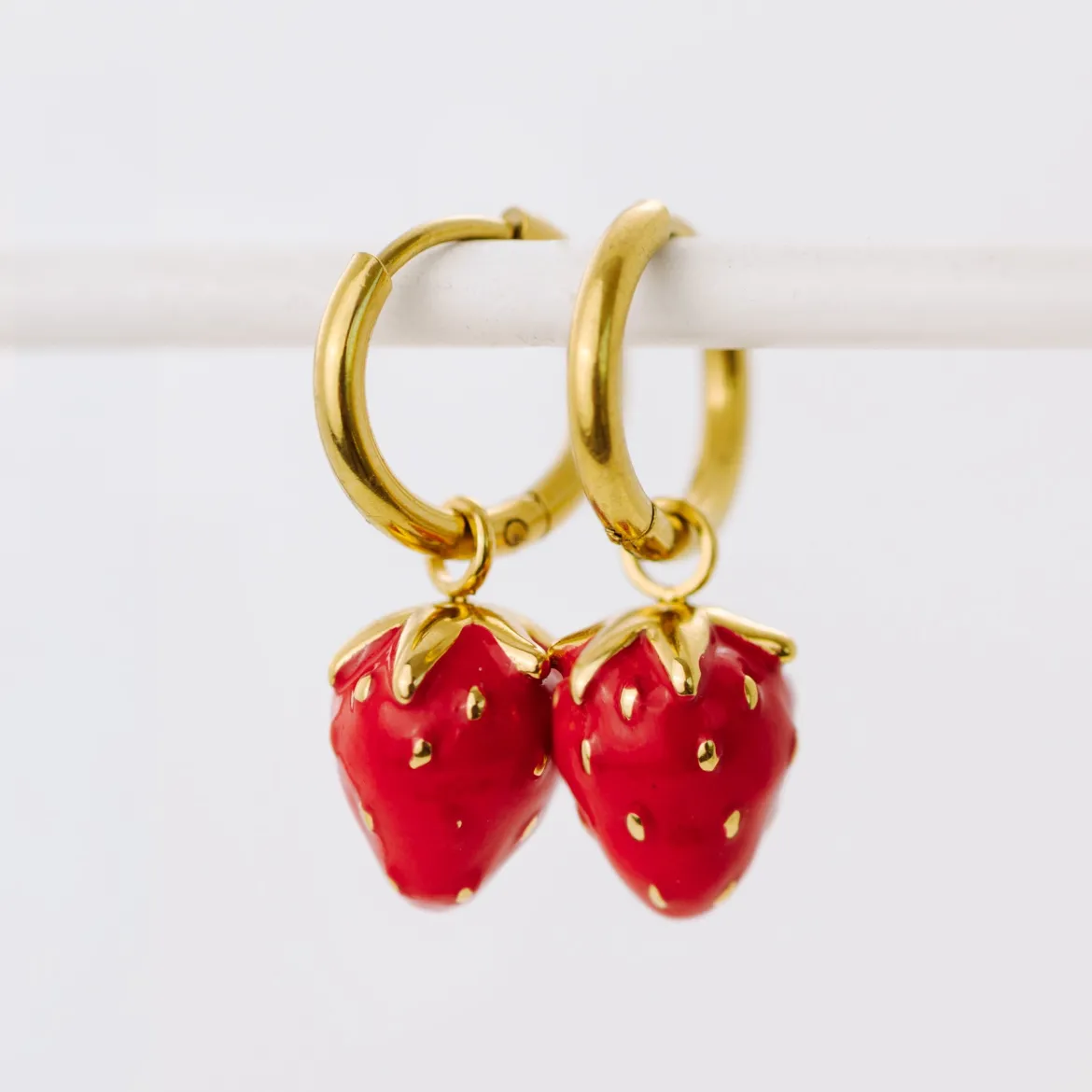 Strawberry Hoop Set Small Silber