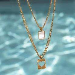 Summer Luv Necklace Gold