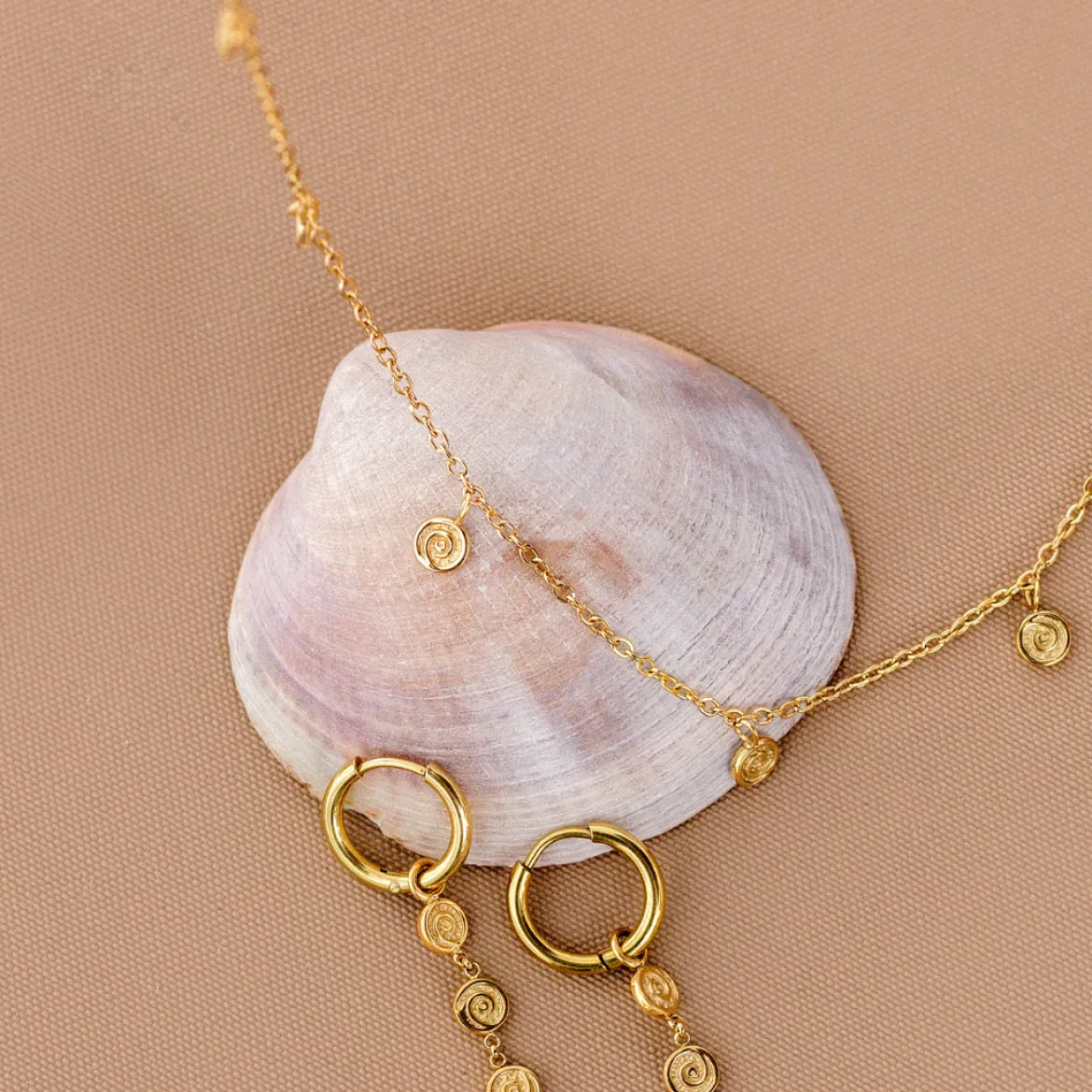 Swirl'n Choker Silber