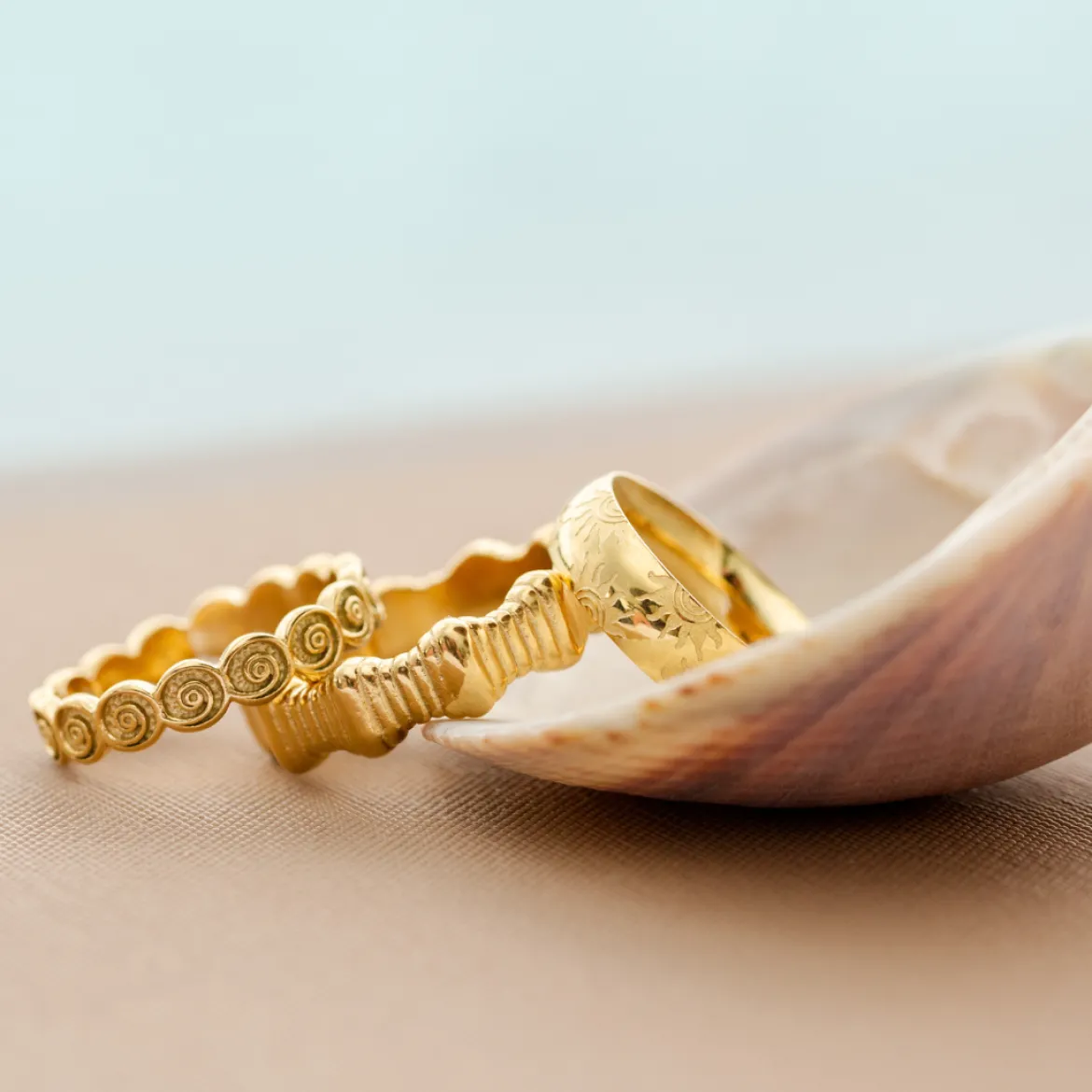 Swirl'n Ring Gold