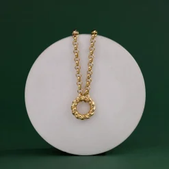 Twisted Donut Necklace Gold
