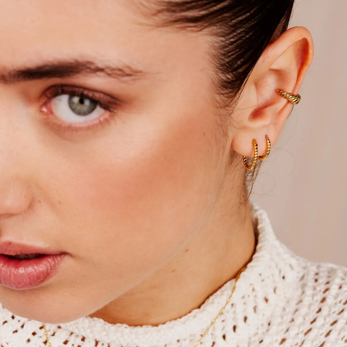Twisted Hoop Bundle Small Gold