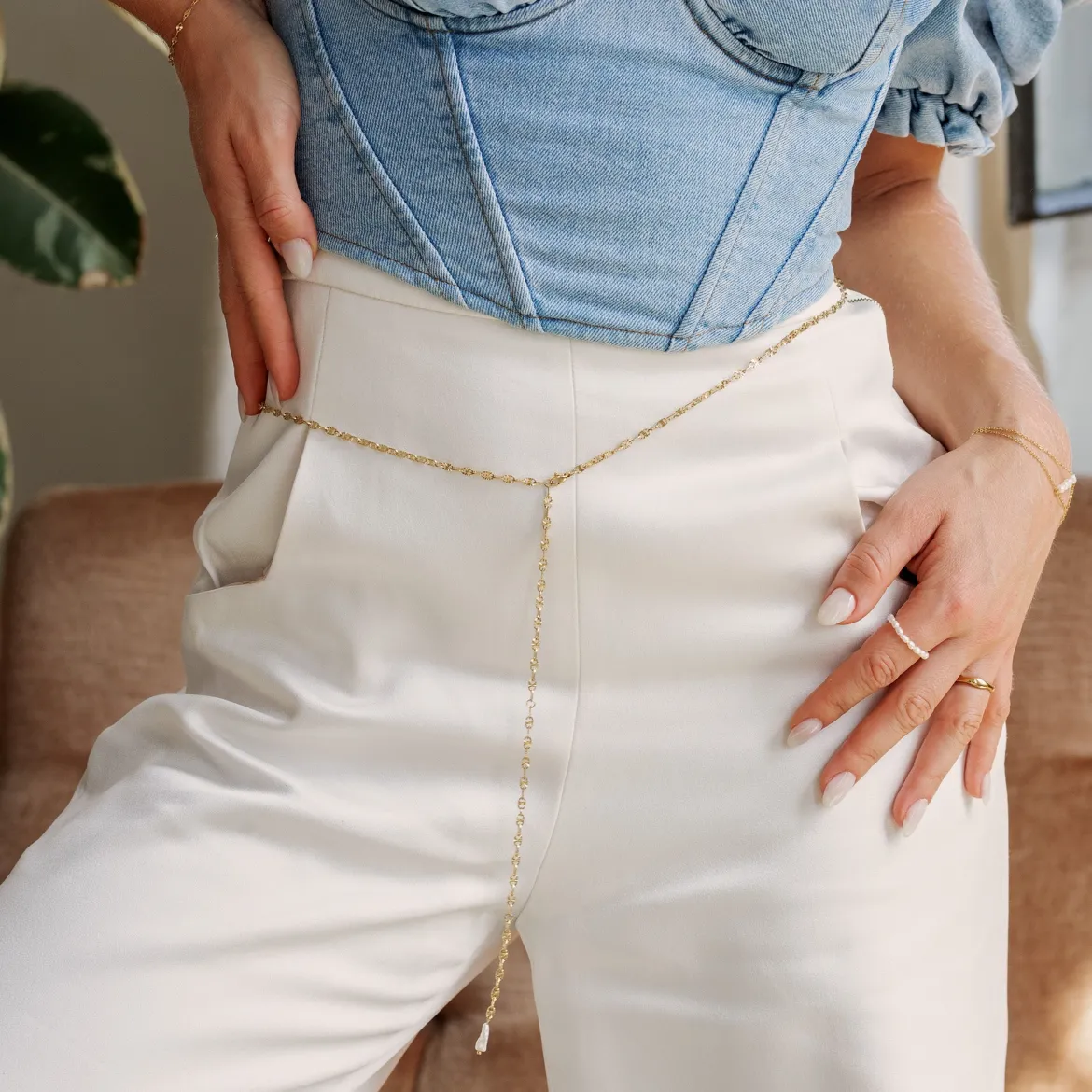 Visavies Inspiring Rise and Shine Body Chain Gold