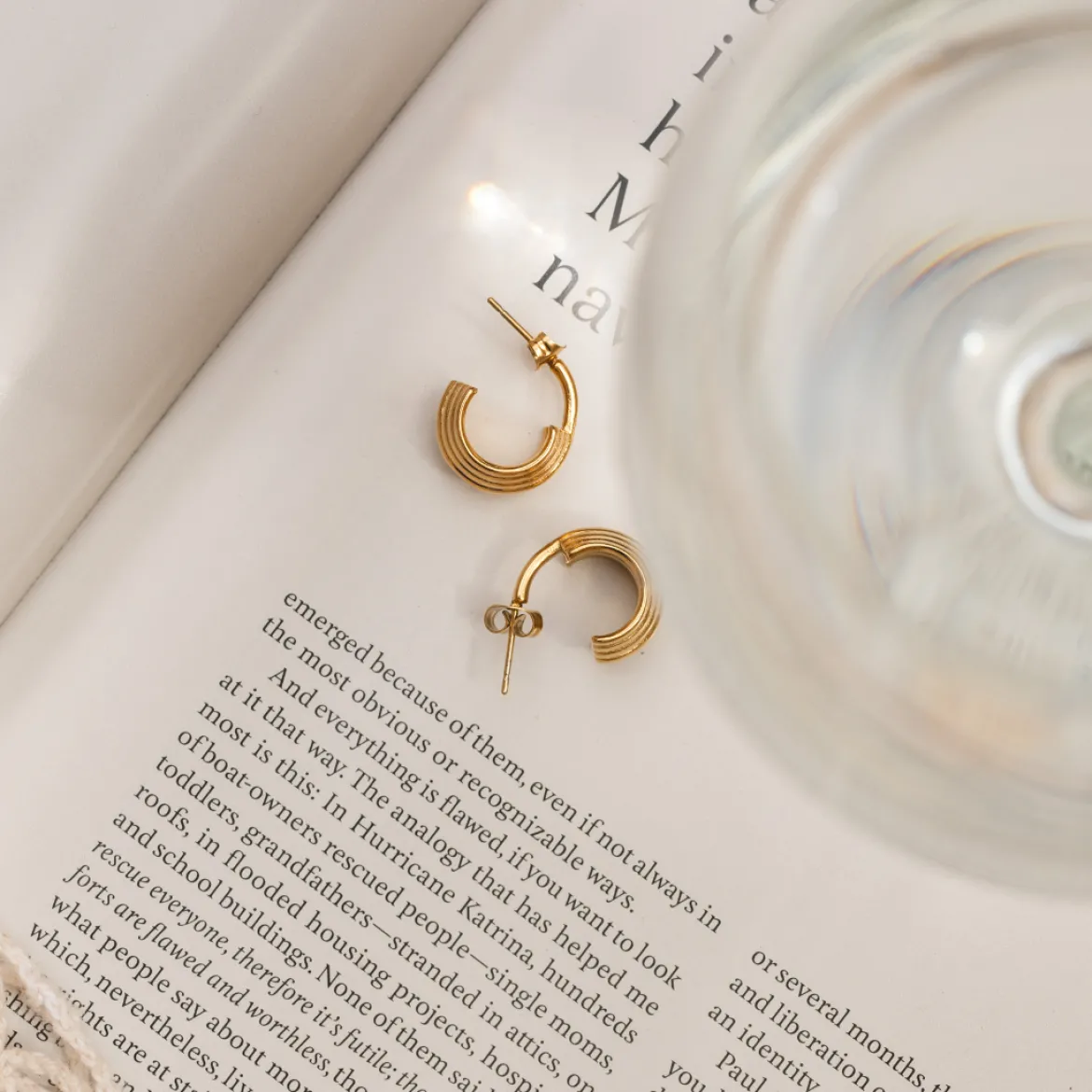 Winding Hoop Studs Silber