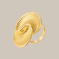 Winding Spiral Ring Gold
